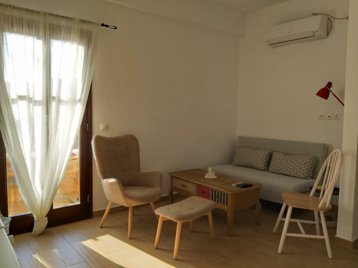 Elezar Apartment Neo Oitilo Exterior photo