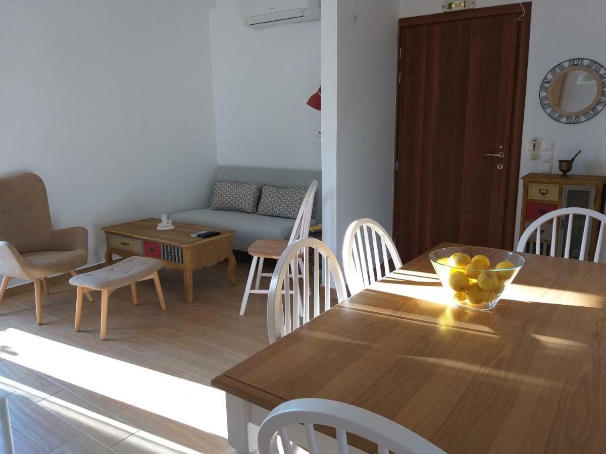 Elezar Apartment Neo Oitilo Exterior photo